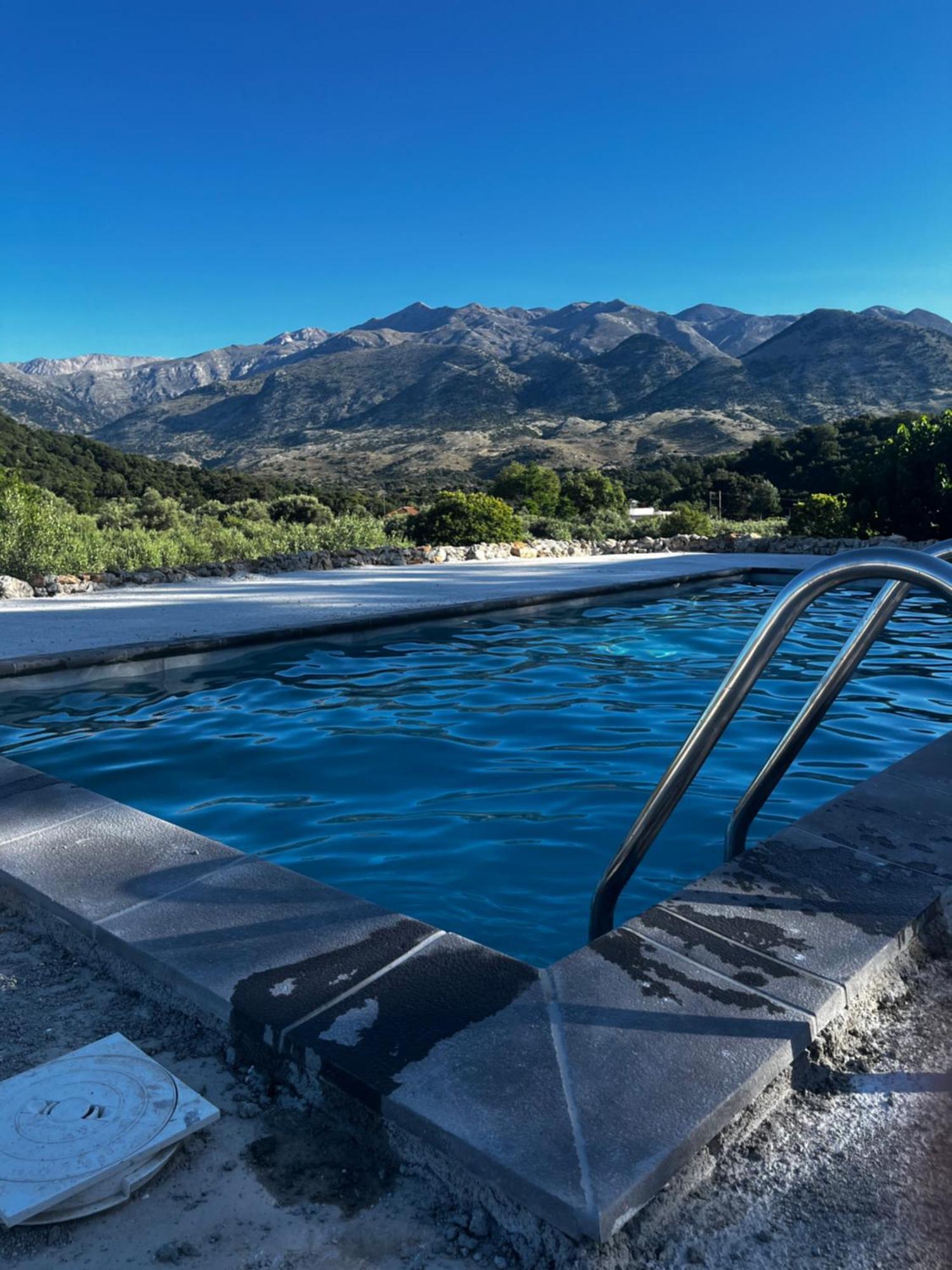 Apartament Pulchra Campis,Private Pool,Wifi,Parking Nerokouros Zewnętrze zdjęcie